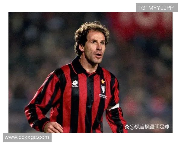 全球足球巨星荣耀之路：从草根到巅峰的奋斗历程与传奇故事