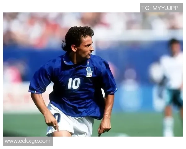 足球四大传奇球星同框合影展现巅峰时刻荣耀精彩瞬间